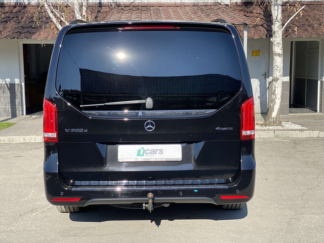 Mercedes-Benz V 300 - автомобили, коли, обяви за нови и употребявани 4