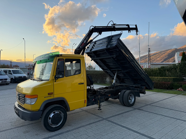 Mercedes-Benz Vario 815d Самосвал + кран Hiab 035-2 3.70м. - автомобили, коли, обяви за нови и употребявани 2