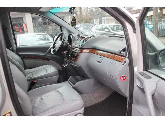 Mercedes-Benz Viano 3.2i    7+ 1 МЕСТА - автомобили, коли, обяви за нови и употребявани 9