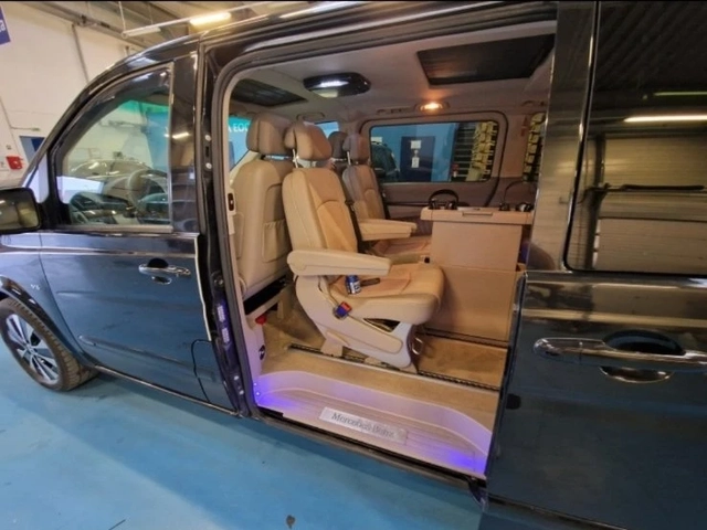 Mercedes-Benz Viano 3.0 6+ 1 МЕСТА - автомобили, коли, обяви за нови и употребявани 13