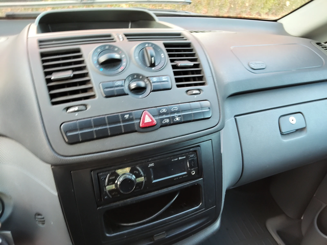 Mercedes-Benz Vito 111cdi 2, 2d 116ps 6ck - автомобили, коли, обяви за нови и употребявани 6