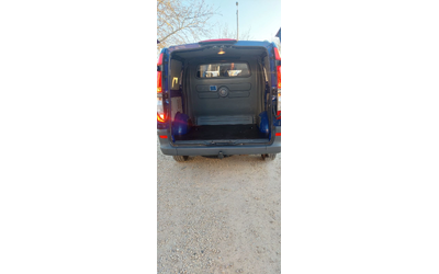 Mercedes-Benz Vito 113 cdi 4x4 клима - автомобили, коли, обяви за нови и употребявани 8