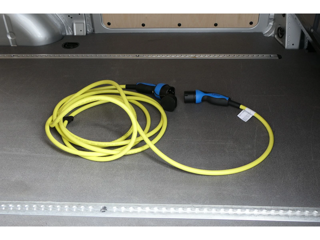 Mercedes-Benz Vito eVito - автомобили, коли, обяви за нови и употребявани 13