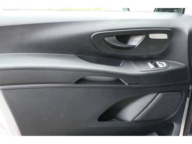 Mercedes-Benz Vito eVito - автомобили, коли, обяви за нови и употребявани 6