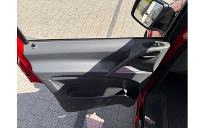 Mercedes-Benz Vito 120CDI 204к.с. 5-местен Клима - автомобили, коли, обяви за нови и употребявани 12