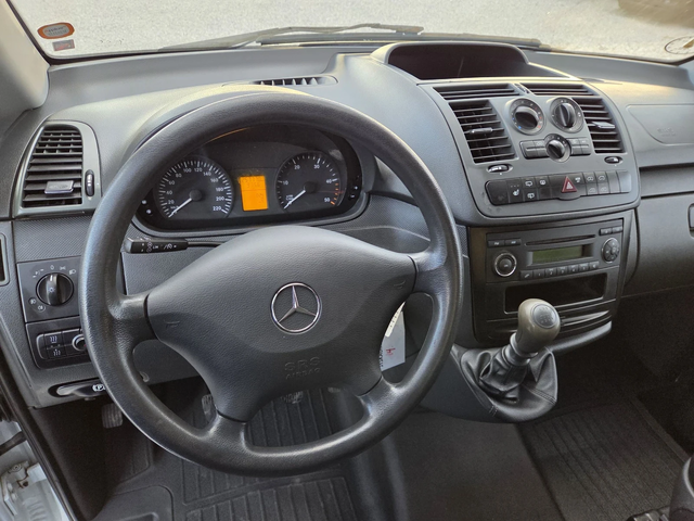Mercedes-Benz Vito 113 CDI, Макси, Климатик, Две странични врати - автомобили, коли, обяви за нови и употребявани 9