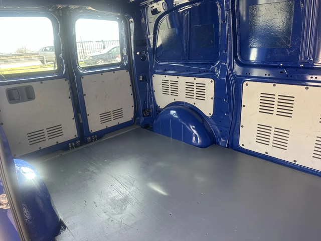 Mercedes-Benz Vito - автомобили, коли, обяви за нови и употребявани 9