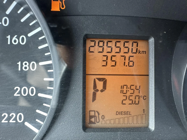 Mercedes-Benz Vito - автомобили, коли, обяви за нови и употребявани 16