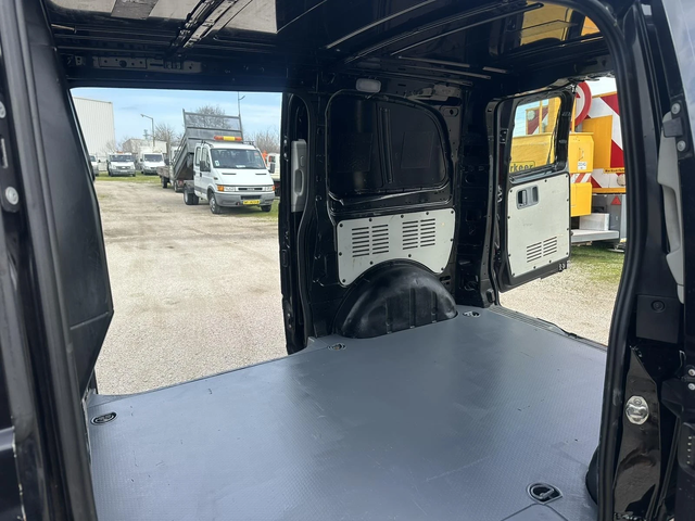 Mercedes-Benz Vito - автомобили, коли, обяви за нови и употребявани 8