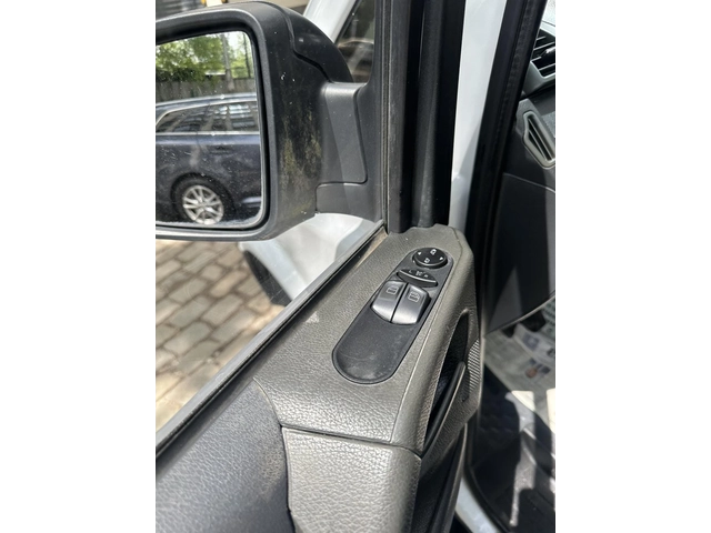 Mercedes-Benz Vito 113 - 2, 2CDi - автомобили, коли, обяви за нови и употребявани 9