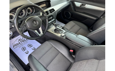 Mercedes-Benz W100 Avantgarde - автомобили, коли, обяви за нови и употребявани 10