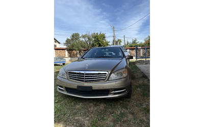 mercedes-benz-w150-cdi4matic - 1