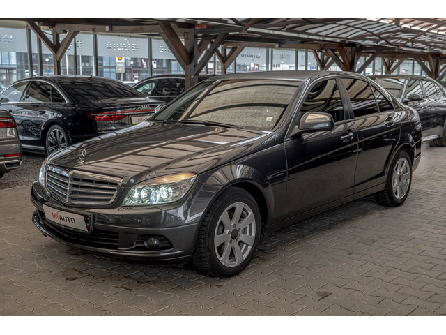 Mercedes C200 5G-Tronic/Xenon/Bluetooth/Tempomat/Климатроник - автомобили, коли, обяви за нови и употребявани 2