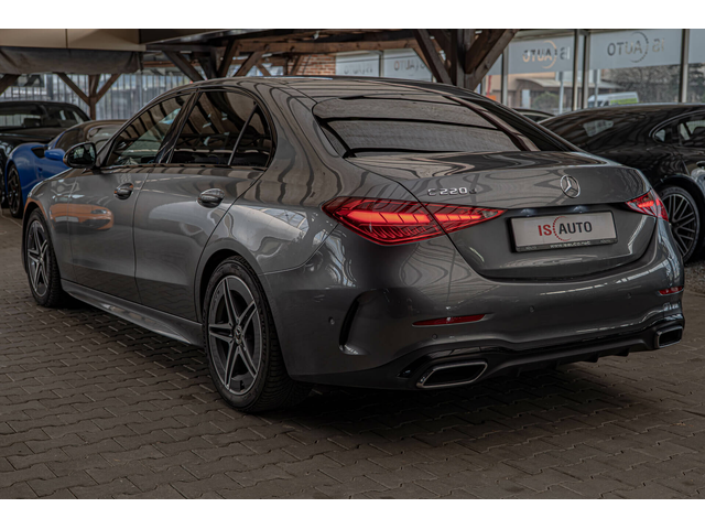 Mercedes C220 CDI/AMG/Камера/Подгрев/Амбиент - автомобили, коли, обяви за нови и употребявани 3
