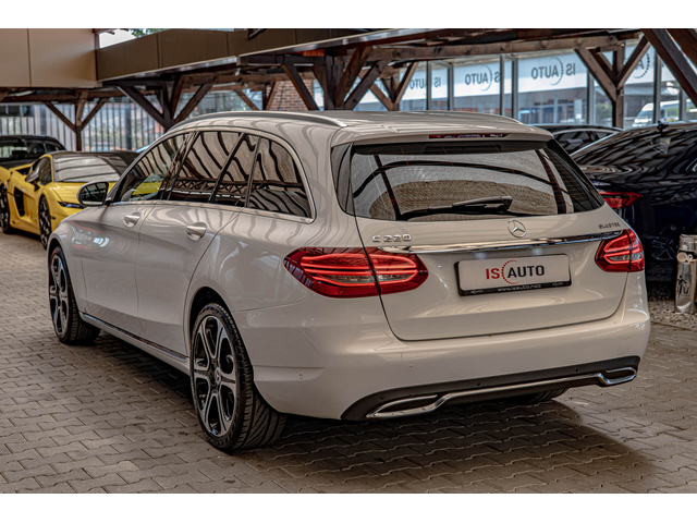 Mercedes C220 CDI/Avangarde/F1/PDC/MultiBeam Led/Dynamic Select - автомобили, коли, обяви за нови и употребявани 4