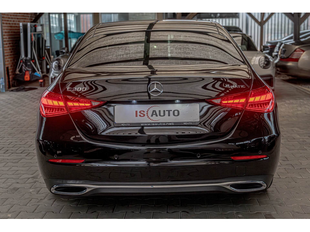 Mercedes C300 4Matic/Ambient/Камера/MBUX/Avantgarde - автомобили, коли, обяви за нови и употребявани 3