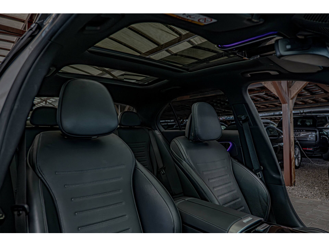 Mercedes C400 e/AMG Line/4Matic/Ambient/Камера/MBUX/Панорама - автомобили, коли, обяви за нови и употребявани 9