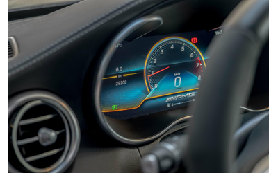 mercedes-c43-amg-coupe-4matic-pano-ambient-kamera-360-burmester - 5