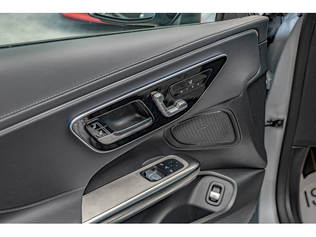 Mercedes CLE 200 AMG Line/Carbon/Memory/Панорама/MBUX/Подгрев/Камера - автомобили, коли, обяви за нови и употребявани 7