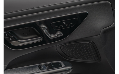 Mercedes CLE 300/AMG Advance plus/Digital Light/Panorama - автомобили, коли, обяви за нови и употребявани 7