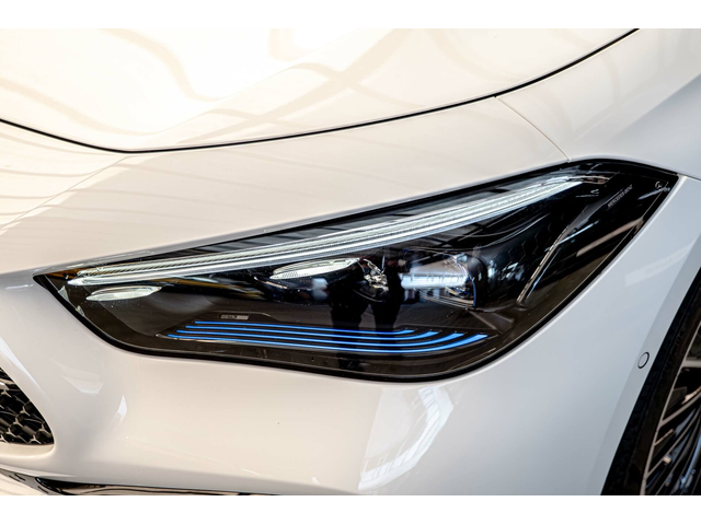 Mercedes CLE 300e Plug-in Hybrid/AMG Line/Advanced/Панорама/MBUX/Камера/Карбон/Амбиент - автомобили, коли, обяви за нови и употребявани 3