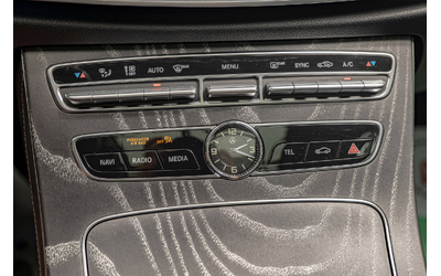 Mercedes CLS 400 AMG/4Matic/Burmester/Подгрев/Камера 360 - автомобили, коли, обяви за нови и употребявани 11