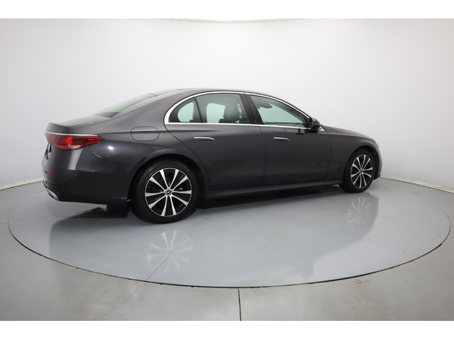 Mercedes E 200 - автомобили, коли, обяви за нови и употребявани 12