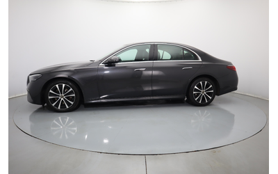 Mercedes E 200 - автомобили, коли, обяви за нови и употребявани 30