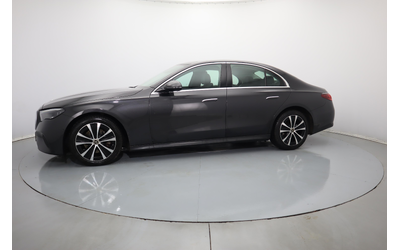 Mercedes E 200 - автомобили, коли, обяви за нови и употребявани 31