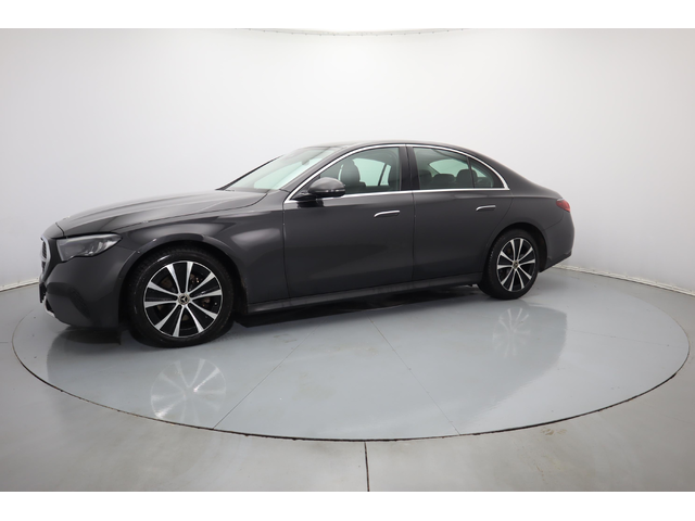 Mercedes E 200 - автомобили, коли, обяви за нови и употребявани 32