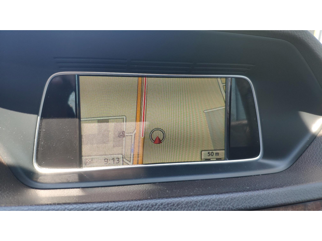 Mercedes E 200 Avantgarde - автомобили, коли, обяви за нови и употребявани 9