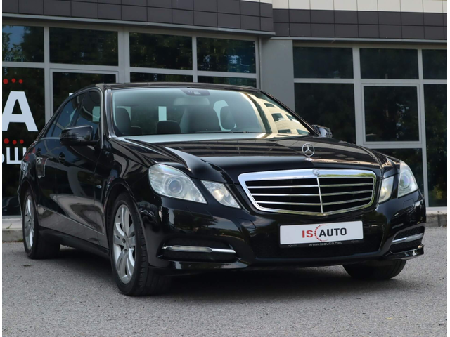 Mercedes E220 CDI/Avantgard/Подгрев/PDC/Навигация/Шибедах - автомобили, коли, обяви за нови и употребявани 2