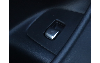 Mercedes E220 CDI/Avantgarde/Dynamic Select/PRE-SAFE/Collision Prevention - автомобили, коли, обяви за нови и употребявани 14