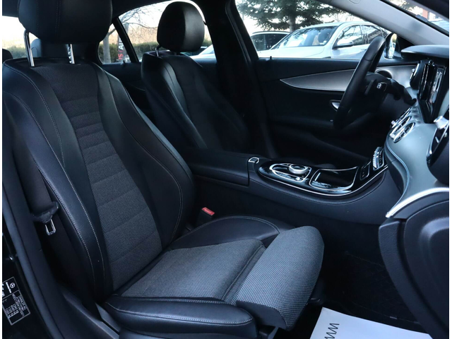 Mercedes E220 CDI/Avantgarde/Dynamic Select/PRE-SAFE/Collision Prevention - автомобили, коли, обяви за нови и употребявани 7