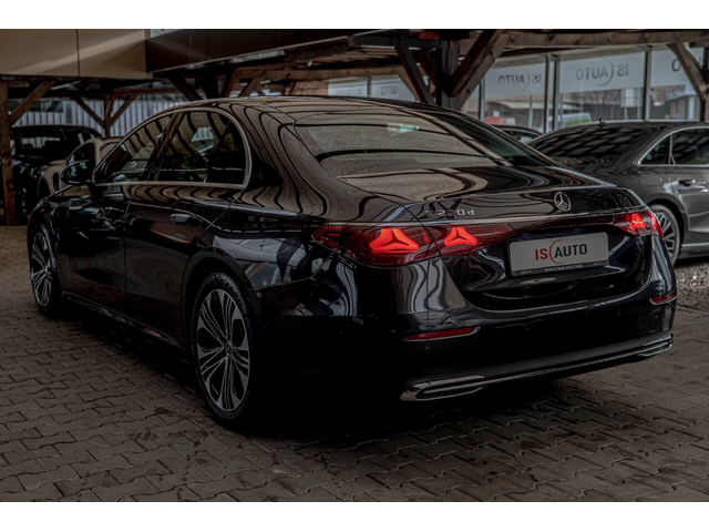 Mercedes E220 d/Avantgarde/Virtual/Панорама/MBUX/Pre-Safe/Thermatic - автомобили, коли, обяви за нови и употребявани 4