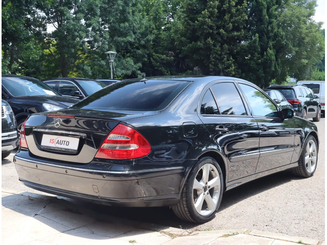 Mercedes E280 CDI/Автомат/Подгрев/PDC/ - автомобили, коли, обяви за нови и употребявани 3