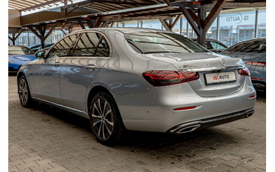 mercedes-e300-de-4matic-virtual-sedan - 3