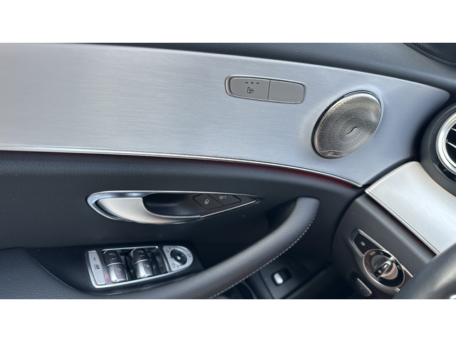 Mercedes-Benz E 300 de от първи собственик - автомобили, коли, обяви за нови и употребявани 24