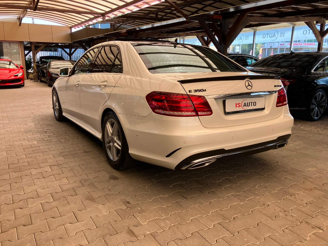 Mercedes E350 BlueTEC V6/AMG Line/4Matic/Подгрев/Панорама - автомобили, коли, обяви за нови и употребявани 3