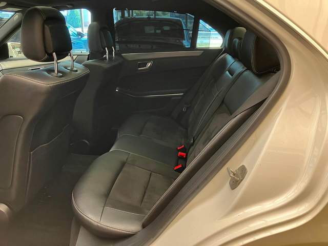 Mercedes E350 BlueTEC V6/AMG Line/4Matic/Подгрев/Панорама - автомобили, коли, обяви за нови и употребявани 6