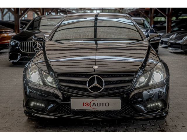 Mercedes E350 CDI/Coupe/AMG/Подгрев/PDC/7-G Tronic - автомобили, коли, обяви за нови и употребявани 0