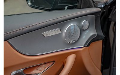 Mercedes E400 Coupe/4Matic/AMG/Burmester/Обдувхане/Virtual/Камера - автомобили, коли, обяви за нови и употребявани 6
