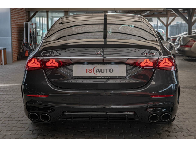 Mercedes E53 AMG  4Matic+/HyperScreen/AMG Ride Control/Камера 360/Night Paket - автомобили, коли, обяви за нови и употребявани 3
