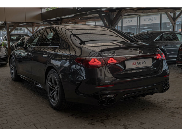 Mercedes E53 AMG  4Matic+/HyperScreen/AMG Ride Control/Камера 360/Night Paket - автомобили, коли, обяви за нови и употребявани 4