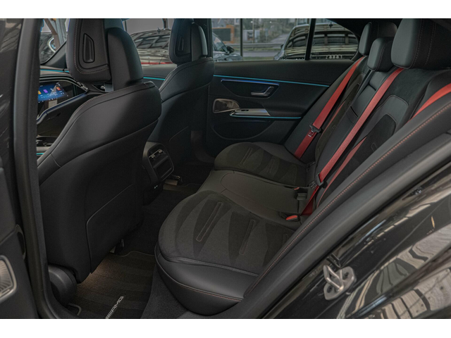 Mercedes E53 AMG  4Matic+/HyperScreen/AMG Ride Control/Камера 360/Night Paket - автомобили, коли, обяви за нови и употребявани 8