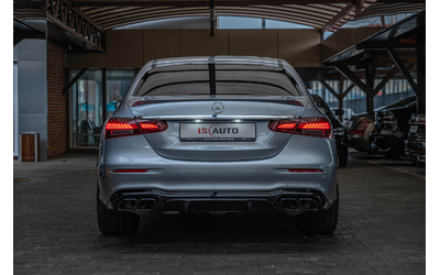 mercedes-e63-amg-s-4m-burmester-hud-speedshift-360kamera-karbon - 5