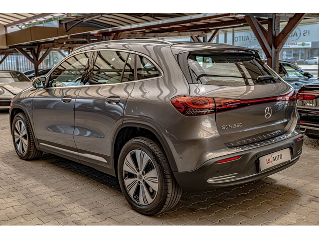 Mercedes EQA 250/Ambient/MBUX/Камера/Подгрев/Lane Assist/ - автомобили, коли, обяви за нови и употребявани 4