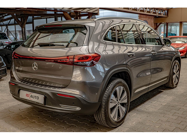 Mercedes EQA 250/Ambient/MBUX/Камера/Подгрев/Lane Assist/ - автомобили, коли, обяви за нови и употребявани 5