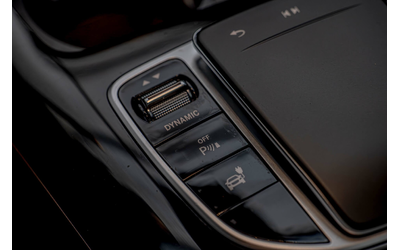 Mercedes EQC 400/4Matic/HuD/Burmester/AMG/Камера 360/Парфюм/ - автомобили, коли, обяви за нови и употребявани 11