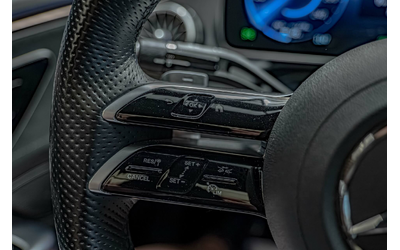Mercedes EQE 350/4Matic/AMG Line/Панорама/Мемори/Камера/Exclusive - автомобили, коли, обяви за нови и употребявани 14